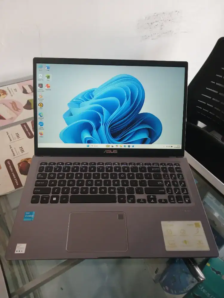 Laptop Asus Vivobook A516E Core I3-1115G4 Ram 8 Ssd 256