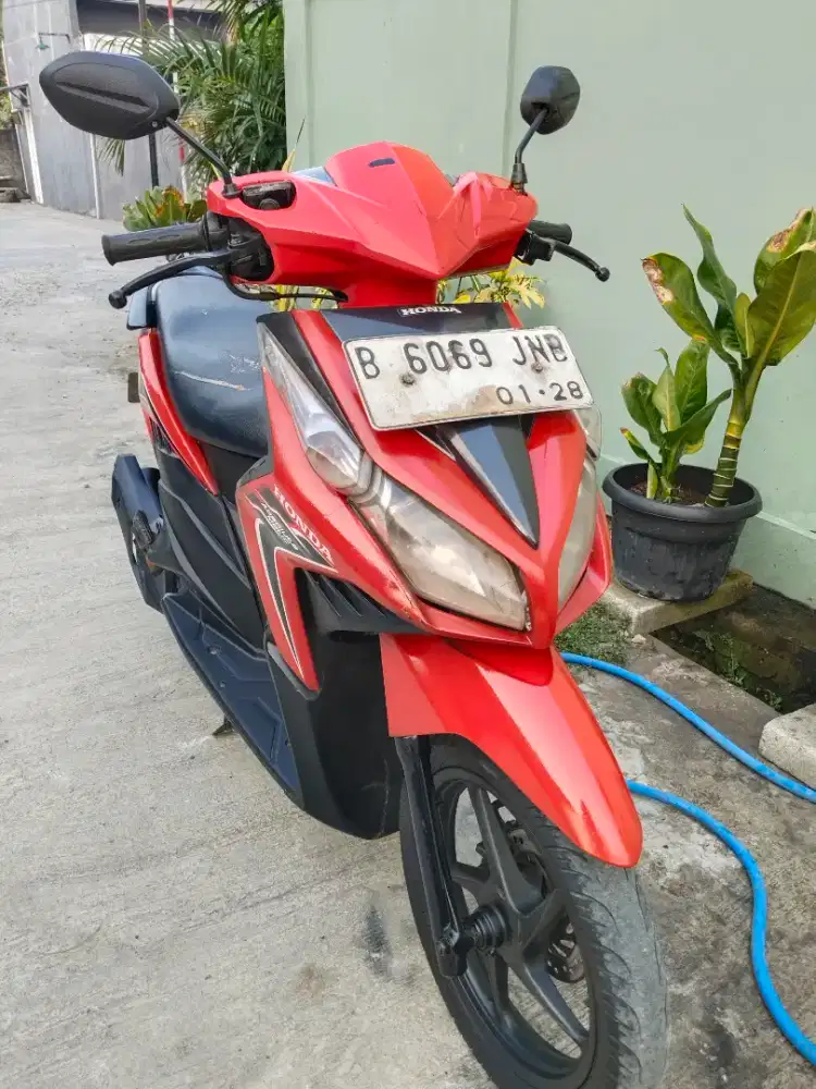 Honda Vario techno tahun 2011 karbu siap pakai di Tangerang