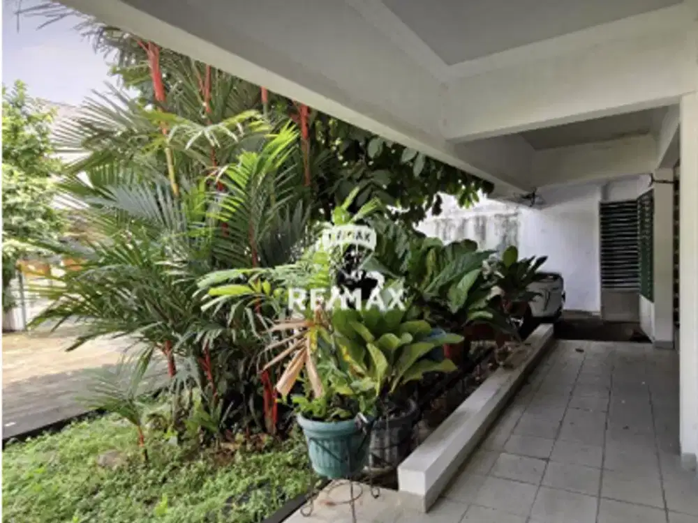 DIJUAL RUMAH HITUNG TANAH DIDAERAH CIPETE RAYA JAKARTA SELATAN