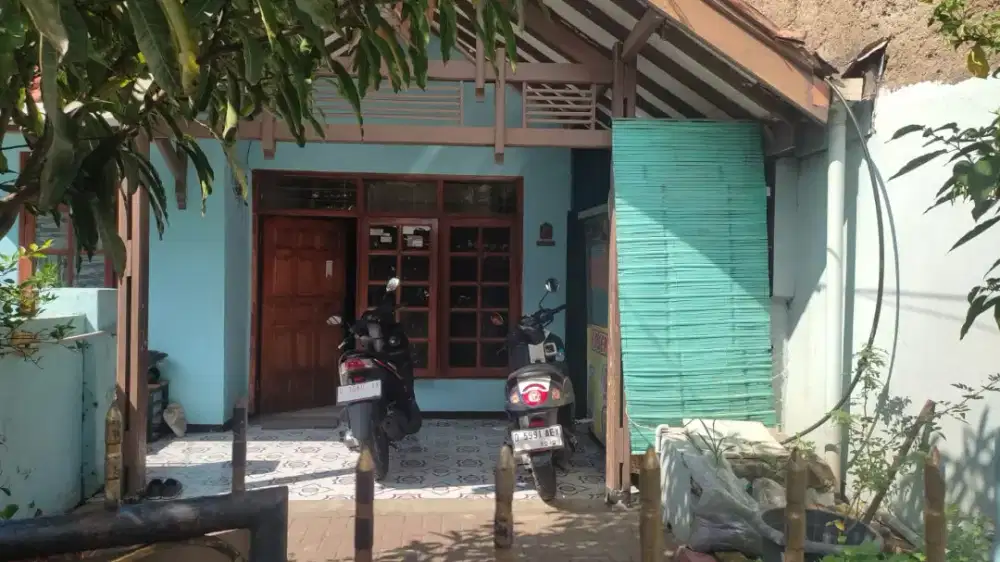 DIJUAL RUMAH 2 LANTAI