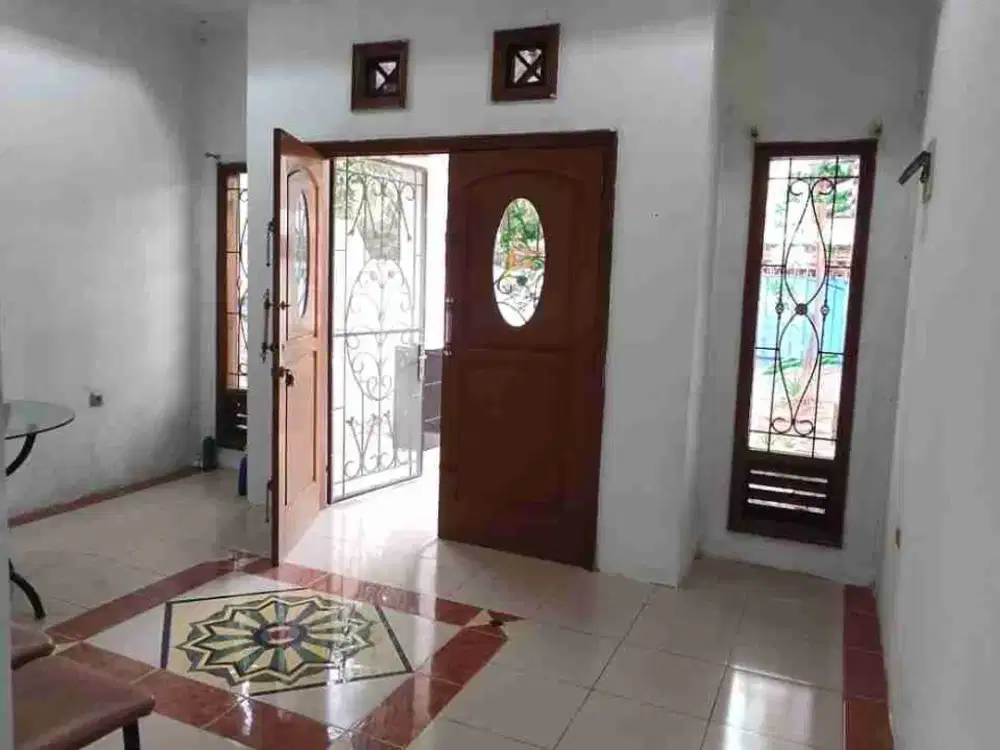 Dijual cepat rumah di Harapan Indah lama