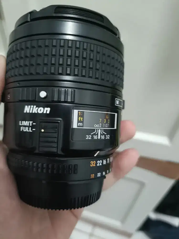 NIKON AFD 60MM F2.8 LIKENEW