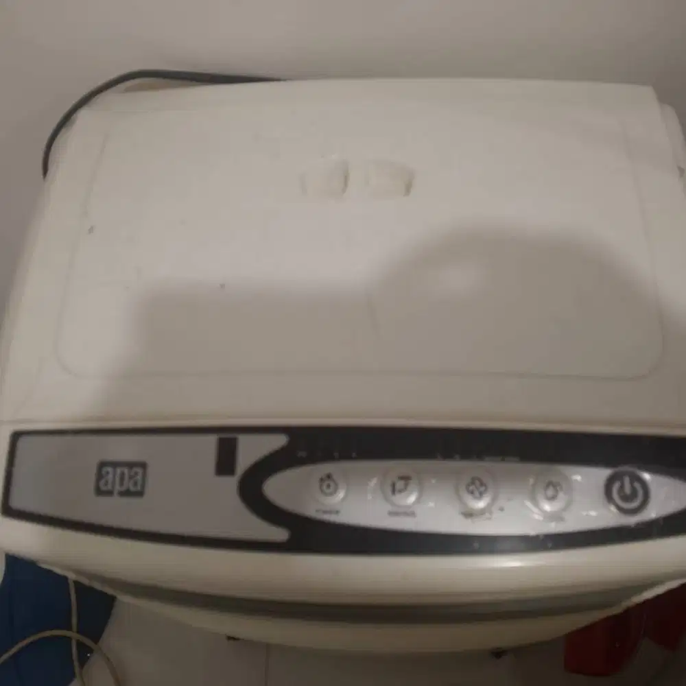 Cooler merek APA (Ace Hardware)