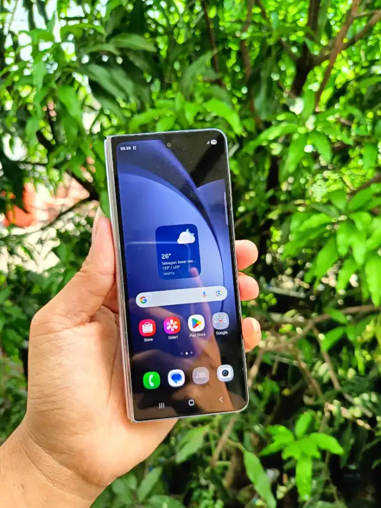 Samsung Galaxy Fold 5 1TB Resmi Indonesia