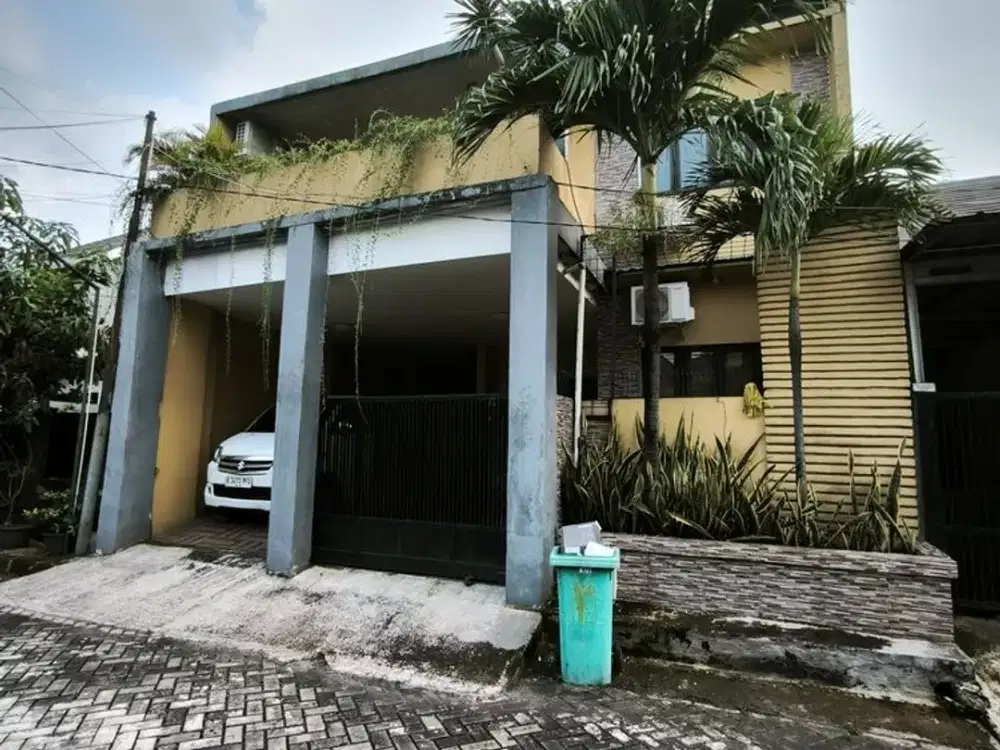 Rumah Dekat Mall dan Tol di Taman Cikas Bekasi