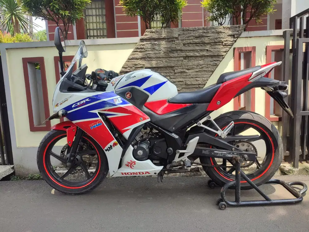 CBR K45 TAHUN 2014 TOP GANTENG