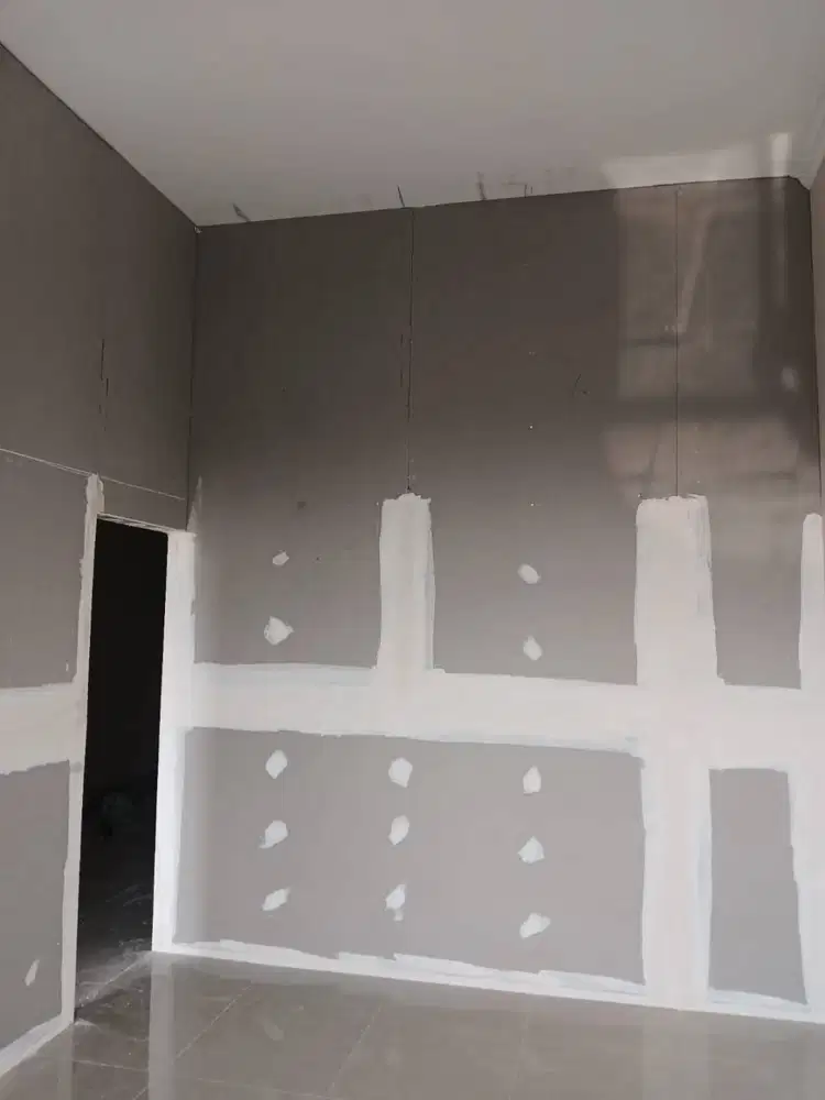 Pasang Sekat Kantor Pakai Kusen Aluminium - Alumunium - Gypsum Cat PVC