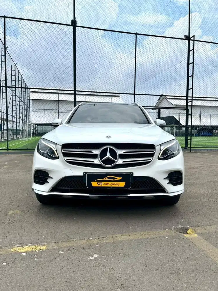 Mercedes Benz GLC200 AMG 2018