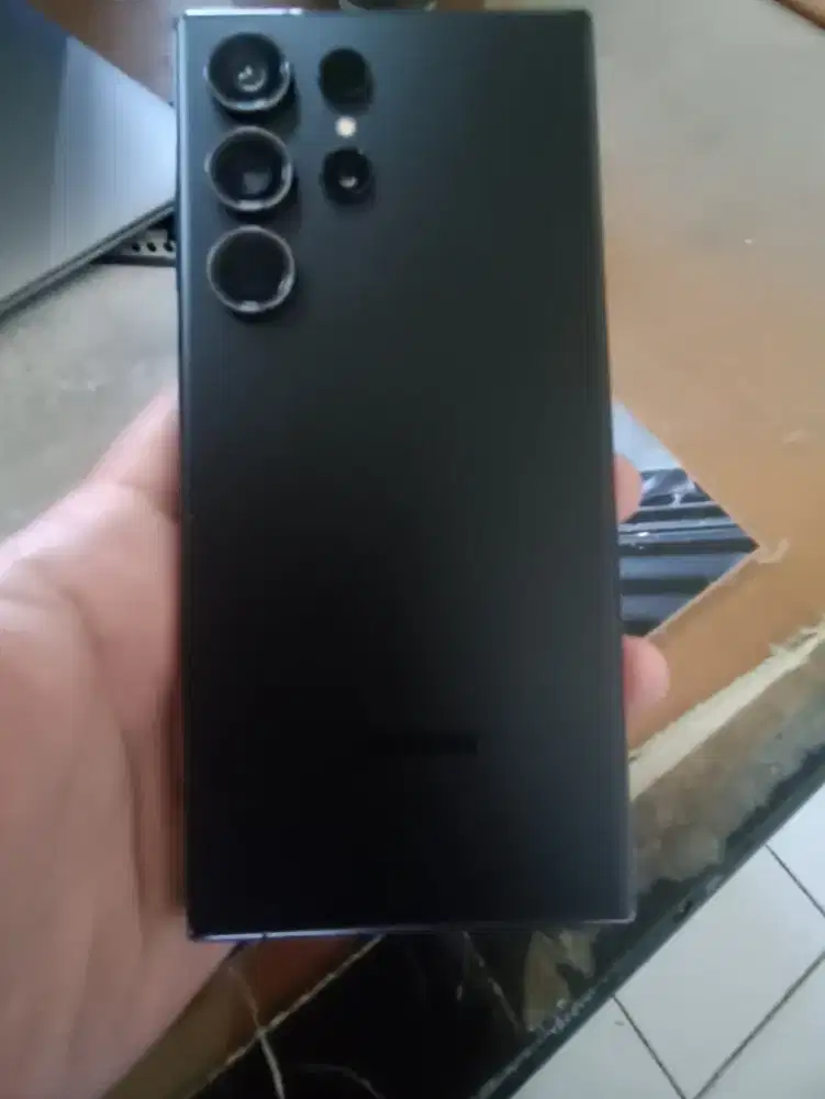 Samsung S23 Ultra 12/256 GB