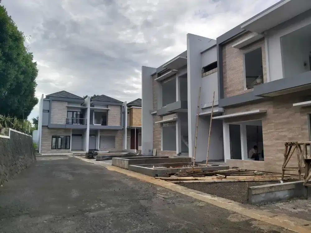 DIJUAL RUMAH BARU 2 LANTAI DALAM CLUSTER DI BOJONGKONENG CIKUTRA bandung