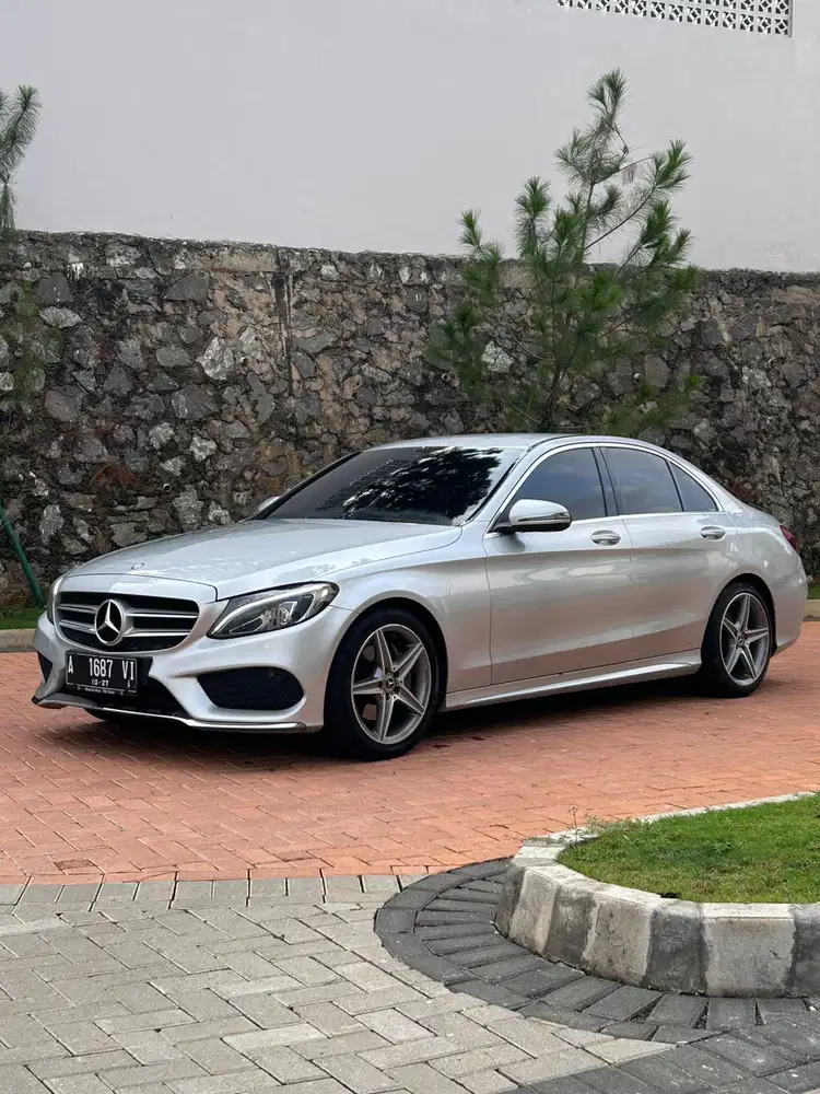 Mercedes Benz C200 AMG 2018 Silver