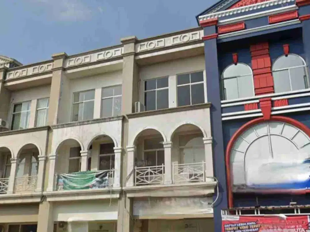 Ruko Di Jual murah sudah sertifikat siap pakai di Area Komersil, Grand Galaxy Bekasi