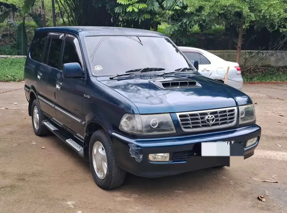 Toyota Kijang 2000 Bensin