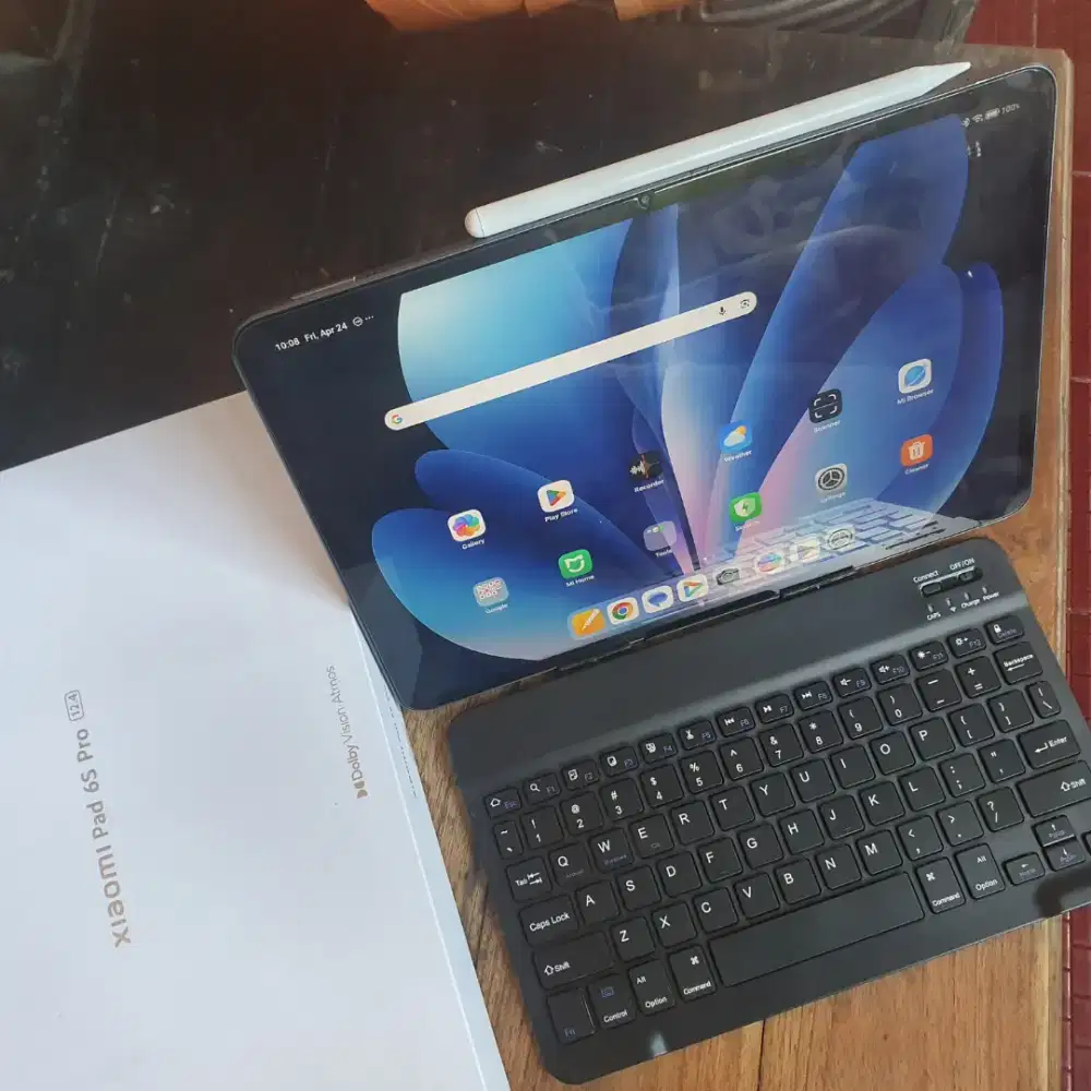 Xiaomi Pad 6s Pro + Keyboard-Stylus 10 rb mAh Snap 8 Gen 2 Layar 12 In