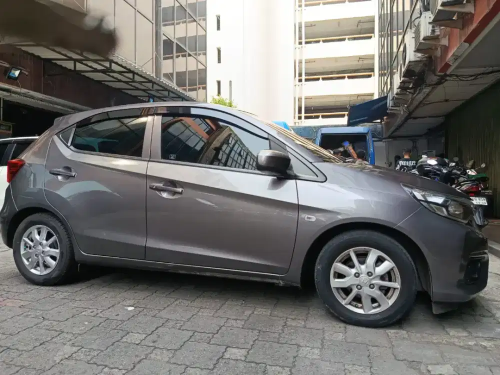 LOW KM - Brio Satya 1.2 E CVT 2019, Pajak Hidup