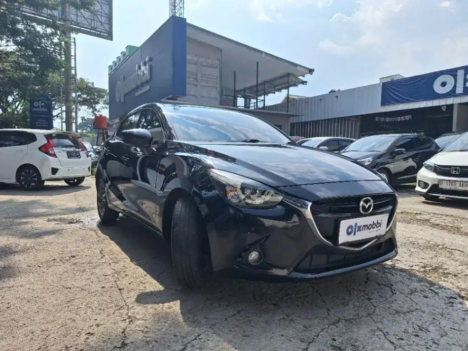 DP MURAH Mazda 2 1.5 Skyactiv Bensin-AT 2015  CBKAB