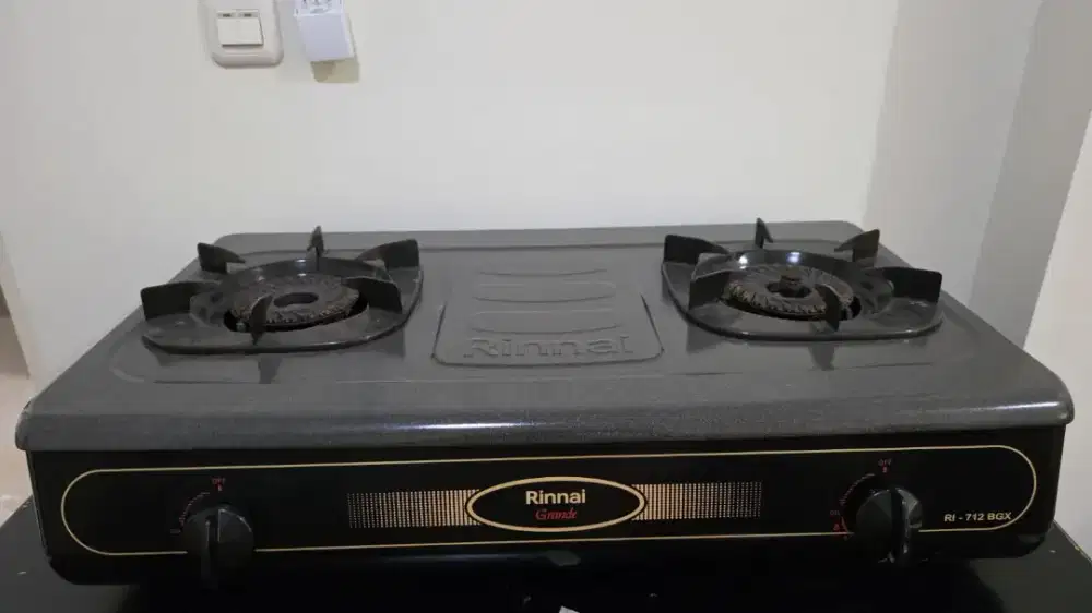 Kompor gas 2 tungku rinai