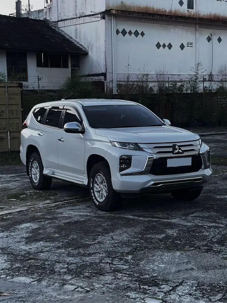 Mitsubishi Pajero Sport 2021 siap pakai kondisi mulus !