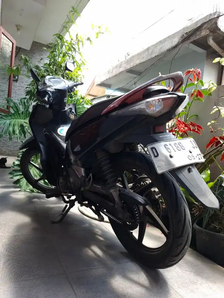 JUAL SUPRA X 125 HELM IN 2012