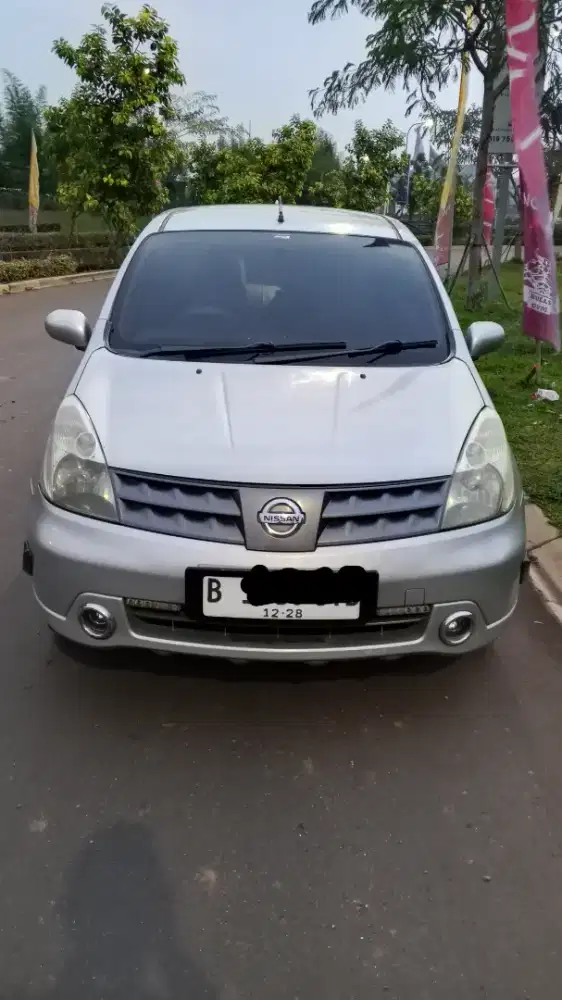Grand Livina XV MT 2008