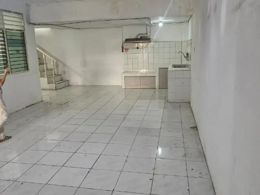 RUMAH MK BLOK 5 DI JAKARTA UTARA