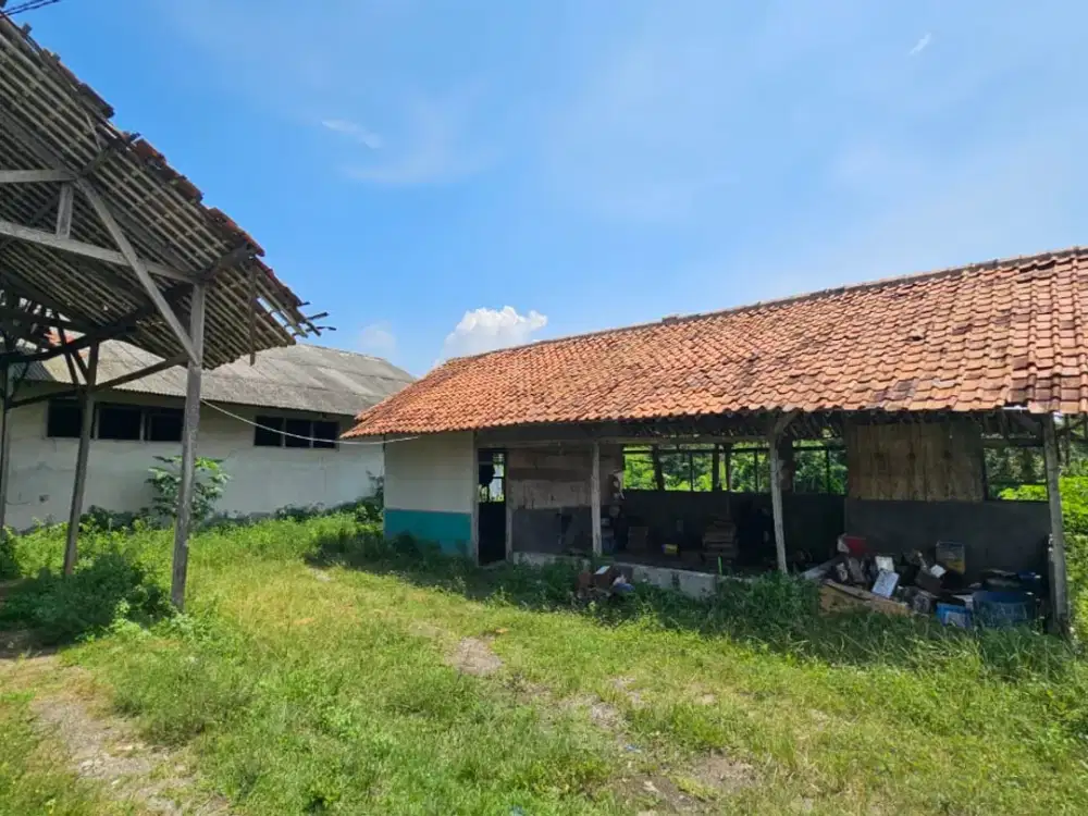 Dijual Tanah Cocok Untuk Perumahan, Gudang di Karawang Jawa Barat