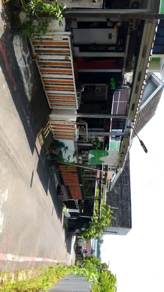 Rumah Beringin Ngaliyan