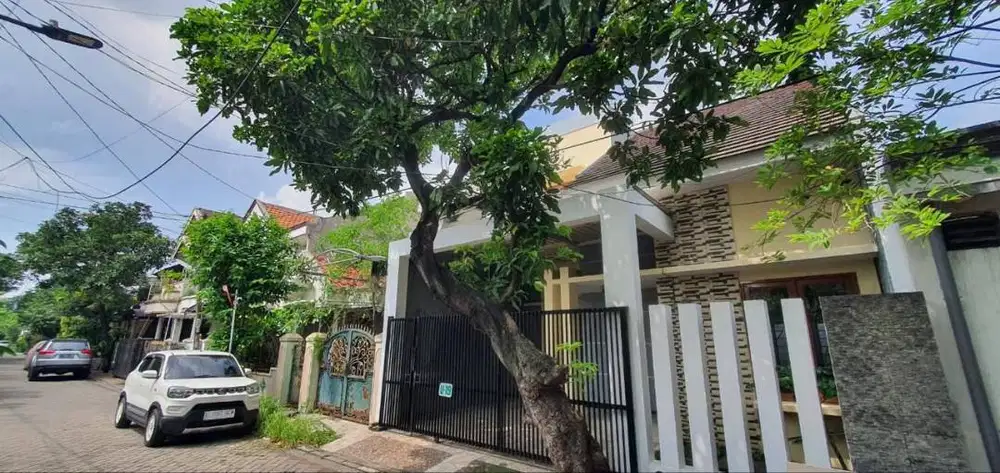 Dijual Rumah Bagus Siap Huni Rungkut Menanggal Surabaya Timur