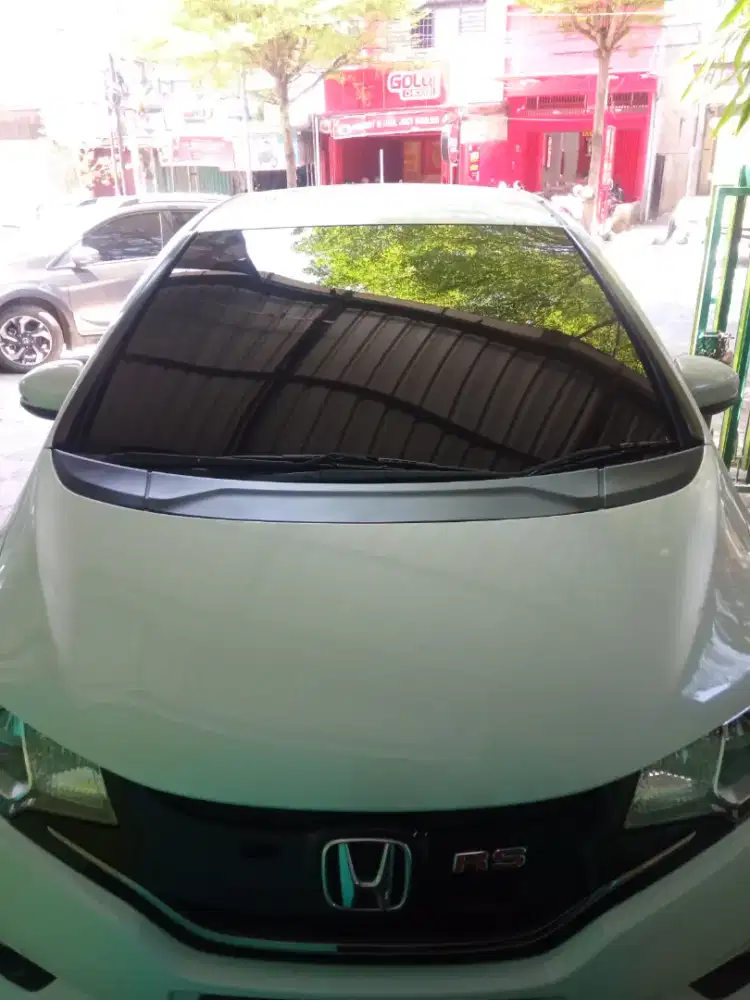 Honda jazz RS putih 2017 matic