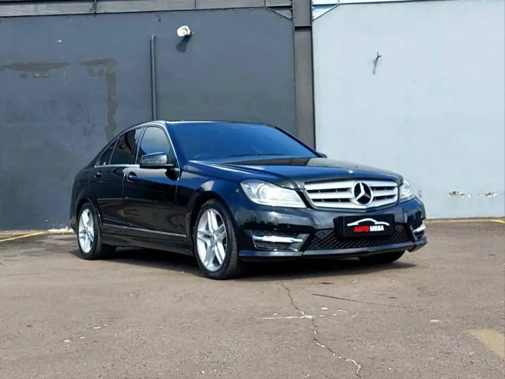 Mercedes Benz Mercy C 250 C250 CGI AVG W204 nik 2013 Pajak panjang