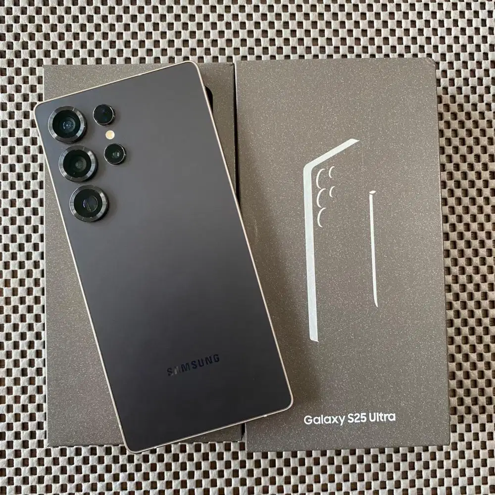 Samsung S25 Ultra Titanium Black 12/512GB