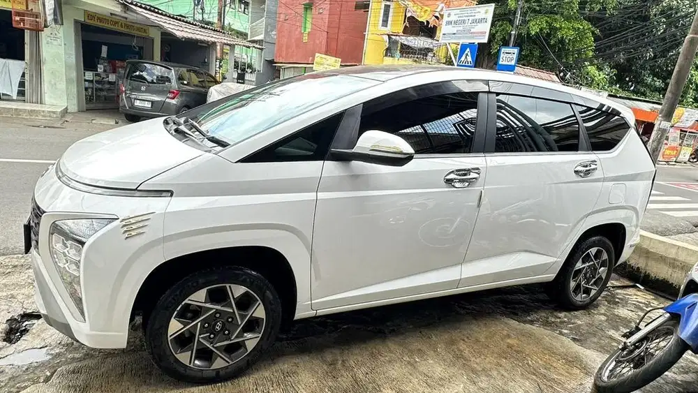 Hyundai Stargazer Prime AT 2022 tgn 1 - tinggal gas