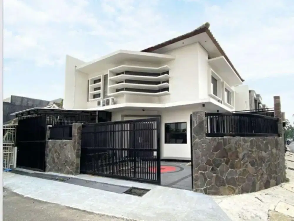 Rumah Hoek 2 Lantai Siap Huni di Pasir Salam Regol Bandung