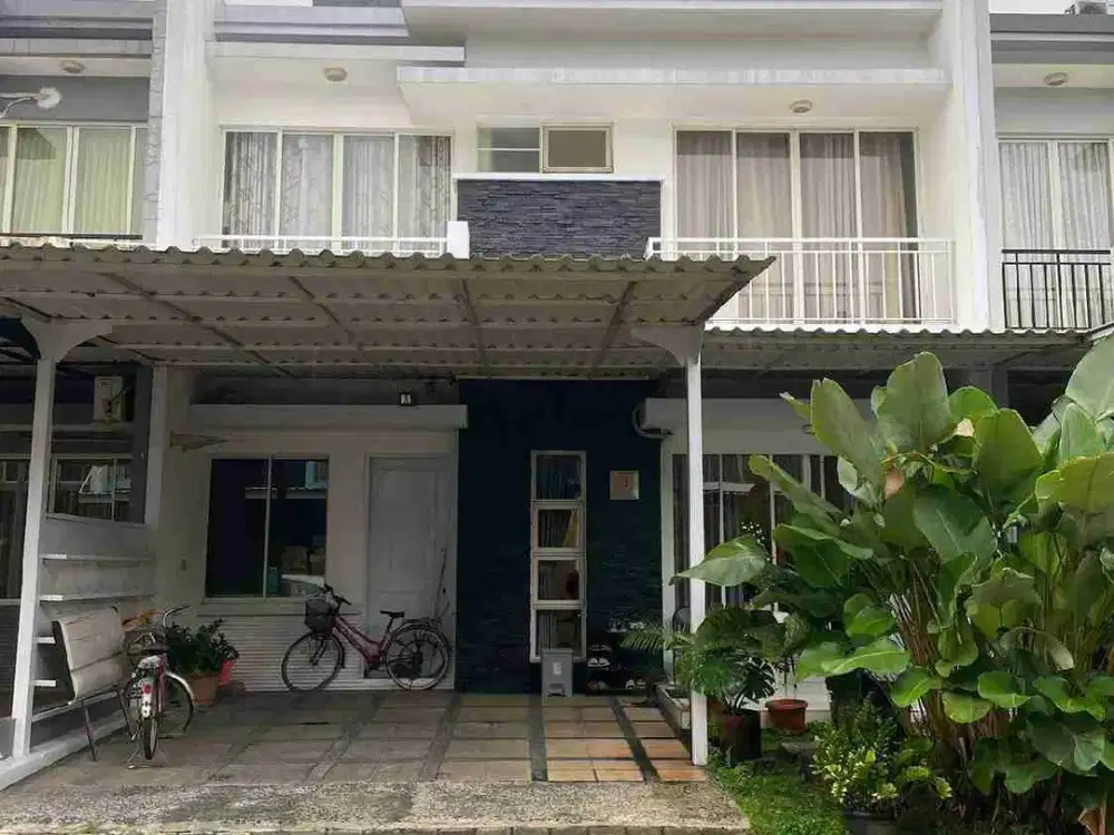 Dijual Cepat! Rumah Mewah Grand Galaxy City – 2 Lantai + Rooftop, SHM, 3.7M Nego!