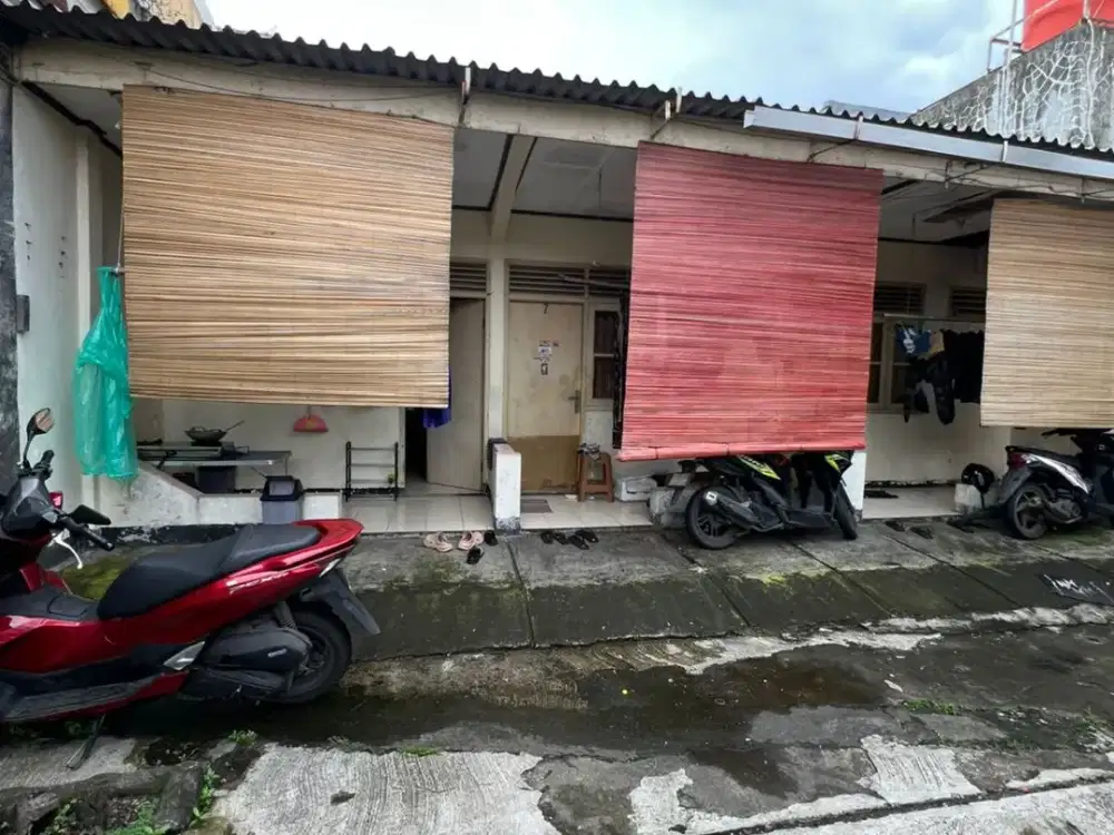 DIJUAL KONTRAKAN 9 PINTU DG PARKIRAN LUAS DI KAYU MAS JAKARTA TIMUR