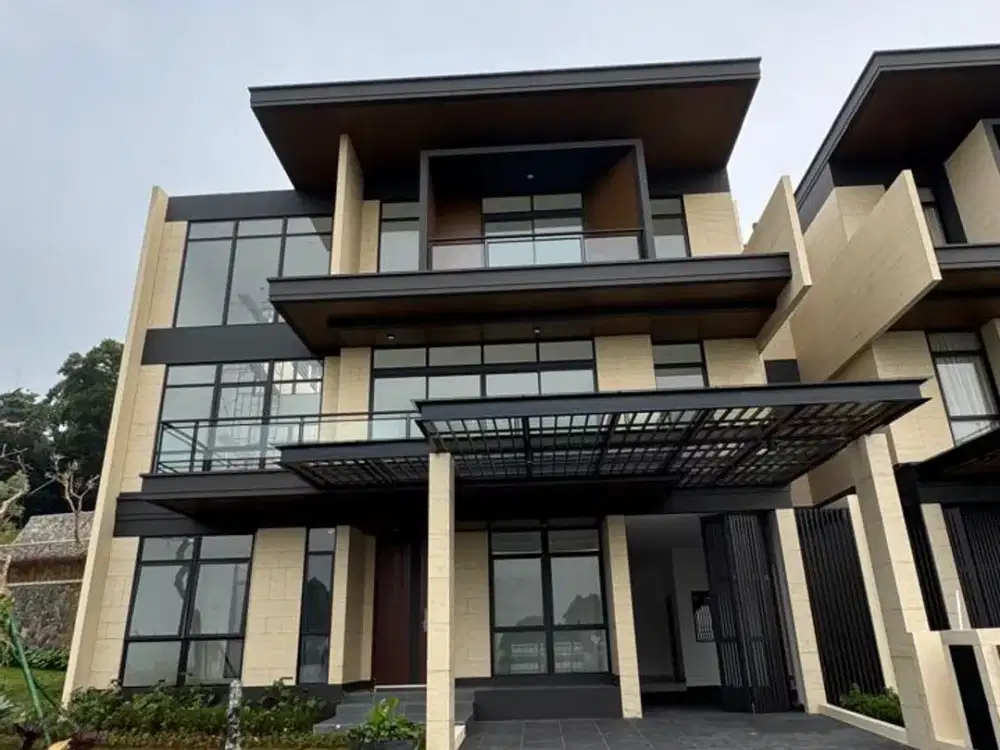 Jarang ada Rumah mewah view golf Summarecon Bogor