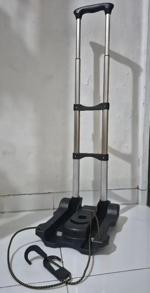 Troli Lipat Bagasi