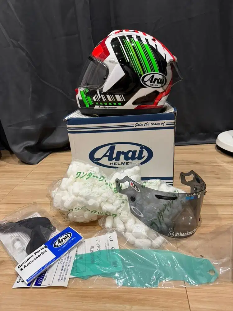 Helm Arai RX7X Rea SB (second like a new)