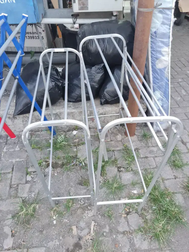 Jemuran handuk almunium