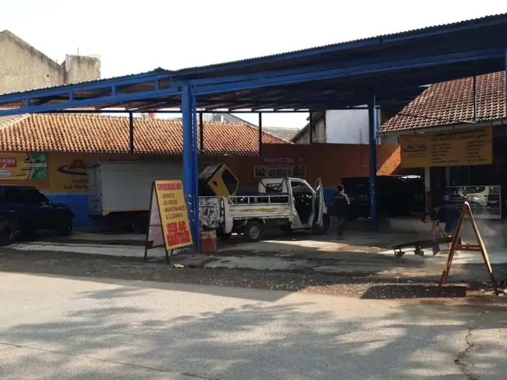 Dijual Bengkel Mobil Aktif + Rumah & Peralatan Lengkap di Baleendah – LT 420 m², SHM