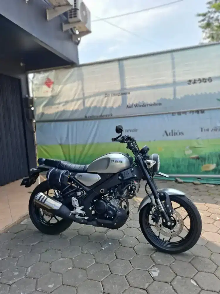 SUPER ISTIMEWA
YAMAHA XSR 155 2023