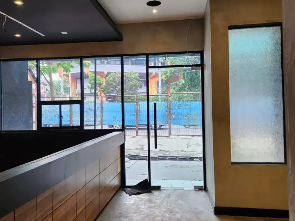 Rumah Ruang Usaha Strategis Siap Pakai di Jalan Pahlawan Bandung