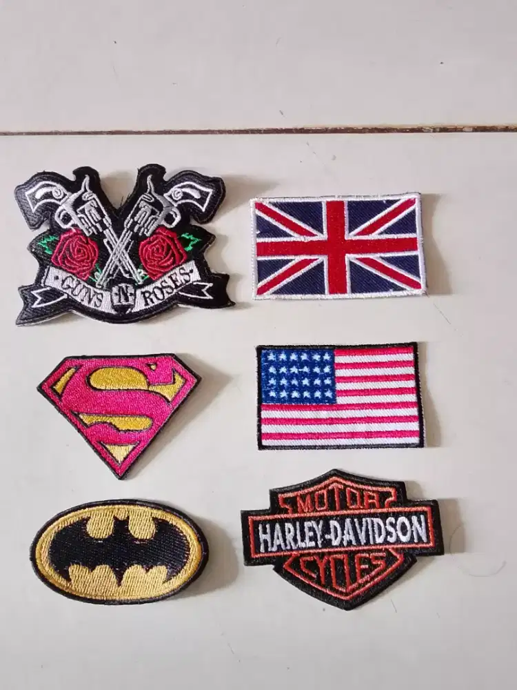 Aneka emblem kain bordir kain rapi