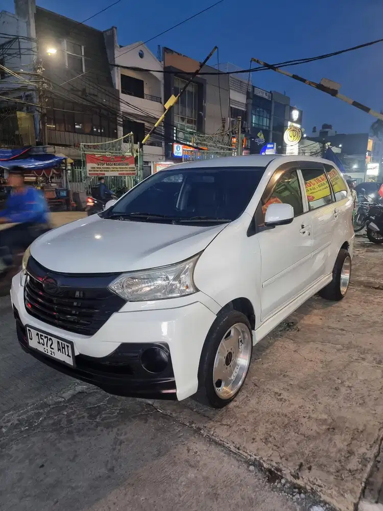 Daihatsu Xenia manual 2018 tinggal pakai pajak 2027