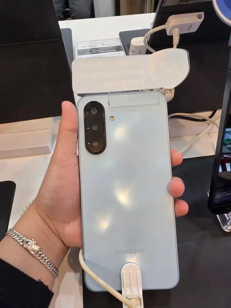 SAMSUNG GALAXY A17 LTE 8/128