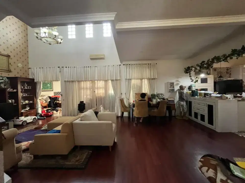 DiJual Rumah 5BR Puspitaloka BSD
