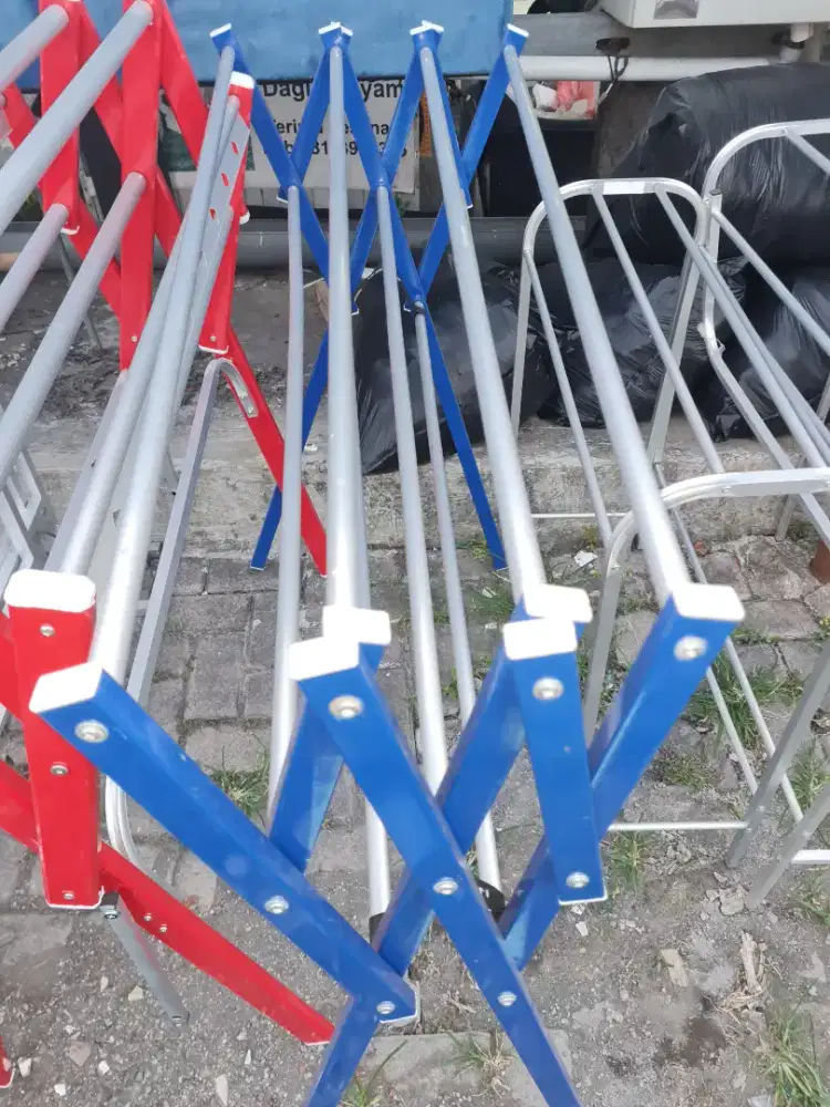 Jemuran almunium W kecil