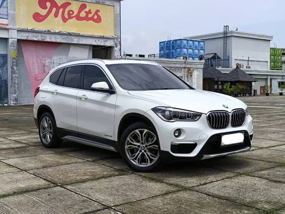 BMW X1 SDRIVE18i X-LINE PANORAMIC