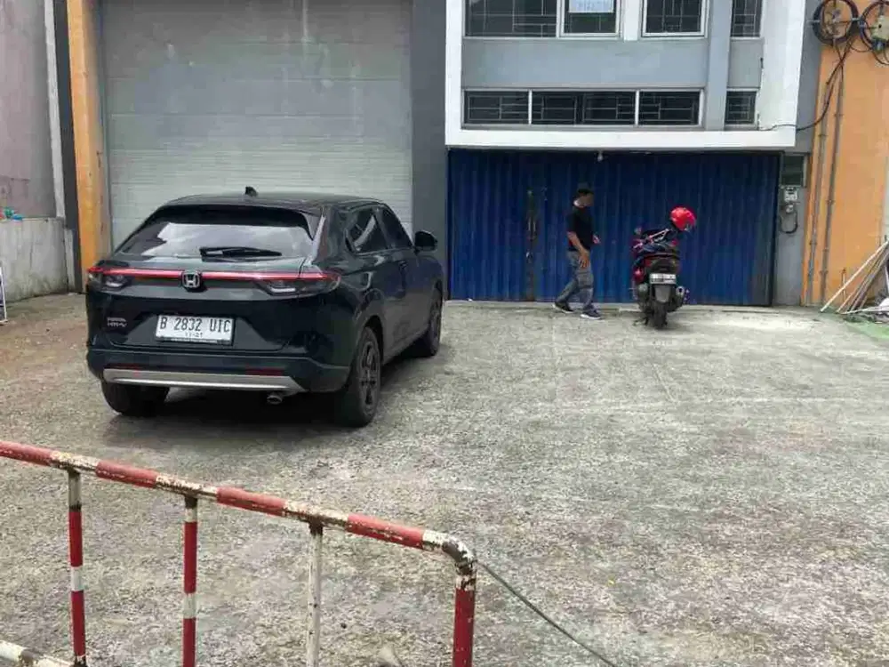 Disewakan Gudang Siap Pakai Di Bizzpark Cakung Jakarta Timur