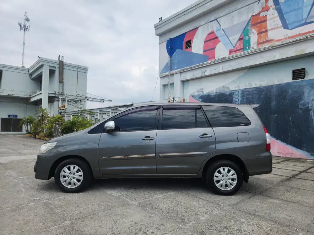 Toyota Kijang Innova G a.t 2.4 2014 Diesel